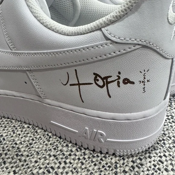 Travis Scott x Nike Air Force 1 '07 x Low Utopia - Picture 4 of 6